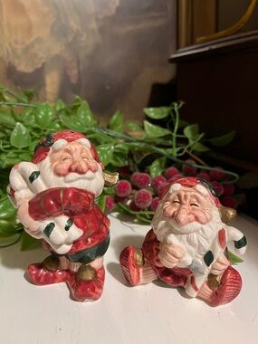 FITZ FLOYD Salt Pepper Santa Elves Marked Vintage 1990 NO CHIPS OR CRACKS